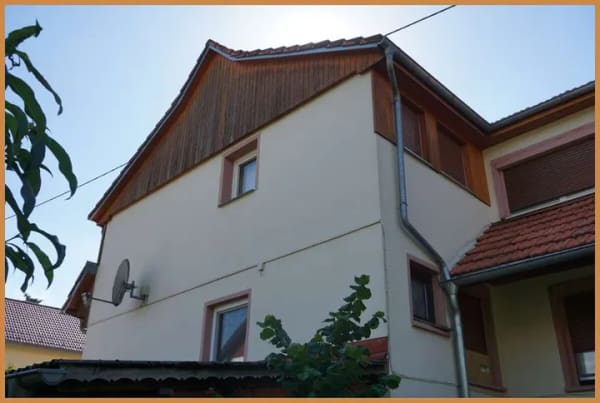 Immobilie in Zell am Harmersbach - Viel Platz, zahlreiche Möglichkeiten und eine attraktive Wohnlage – gepflegtes 4-Familienhaus ! - Bild 4