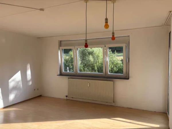 Immobilie in Niedernhall - Wohnen mit Ausblick – Gepflegte Eigentumswohnung in ruhiger Lage - Bild 3