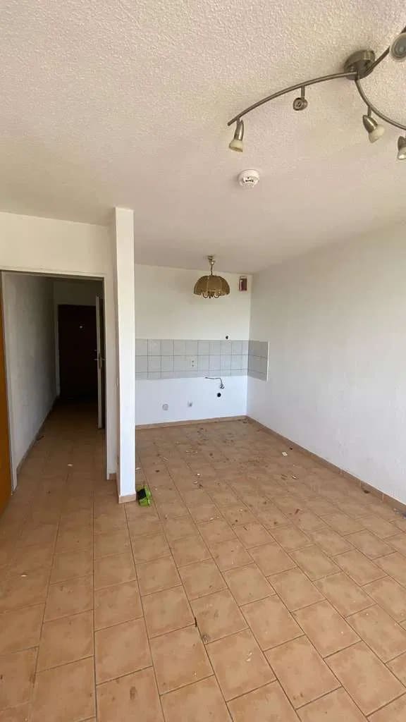 Immobilie in Gladbeck - Exklusive 1-Zimmer-Wohnung mit großzügigem Balkon – sofort bezugsbereit - Bild 2