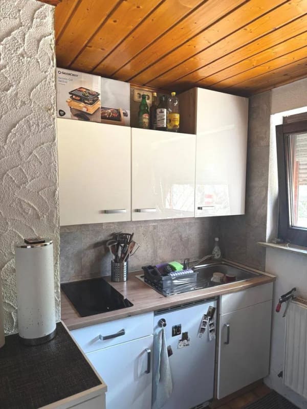 Immobilie in Hemsbach - Vermietete Souterrainwohnung mit separatem Eingang ! - Bild 1