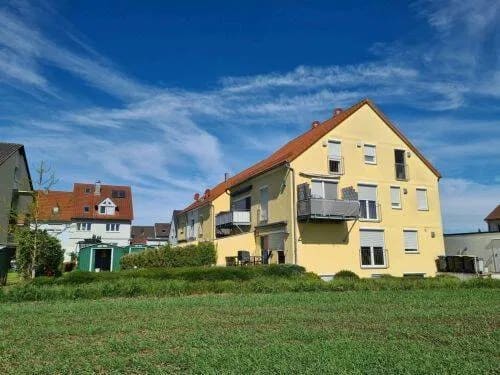 Immobilie in Bergrheinfeld - Neuwertiges, gepflegtes Haus mit Energieeffizienzklasse A+, großzügig gestaltetin 97493 Bergrheinfeld (ID 10702) - Bild 0