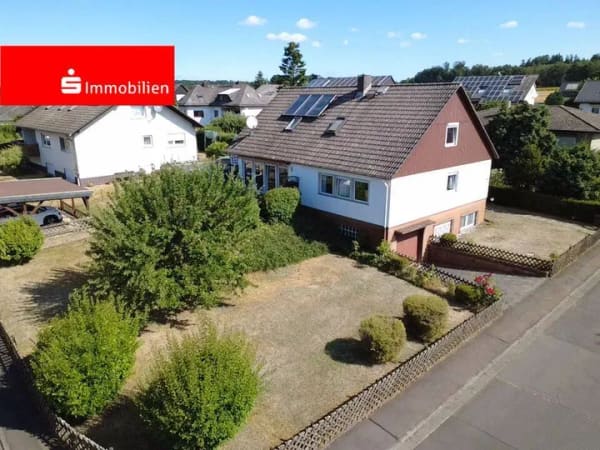 Immobilie in Fronhausen - Schönes Familienhaus - Ruhe, Raum & super Anbindung! - Bild 0