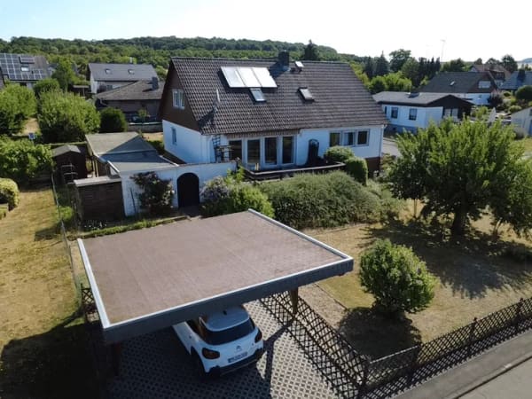 Immobilie in Fronhausen - Schönes Familienhaus - Ruhe, Raum & super Anbindung! - Bild 1