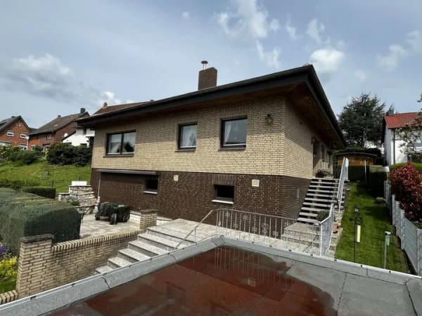 Immobilie in Holle - Freistehendes Einfamilienhaus für die kleine Familie - Bild 0