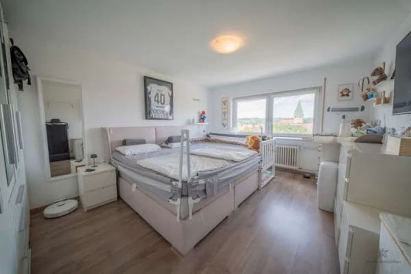 Immobilie in Pleidelsheim - Modernisierte 2-Zimmer-Wohnung mit Aufzug, Balkon & Tiefgarage – sofort bezugsfrei - Bild 1