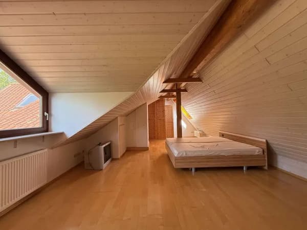 Immobilie in Weilheim an der Teck - Geräumige 4 Zimmer-Maissonette-Wohnung in kleiner Einheit - Bild 3