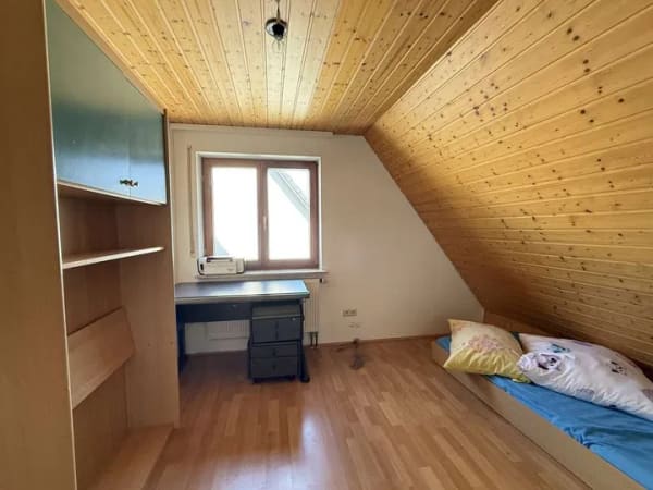 Immobilie in Weilheim an der Teck - Geräumige 4 Zimmer-Maissonette-Wohnung in kleiner Einheit - Bild 4