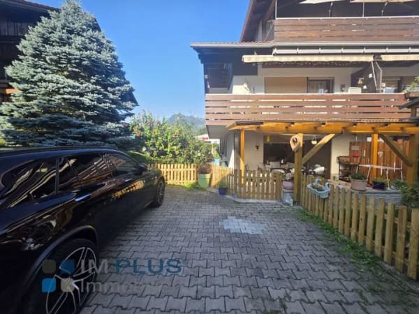 Immobilie in Blaichach - Große 2 Zimmer Garten-Wohnung mit EBK, überdachte Terrasse und 2 Stellplätzen ! - Bild 0