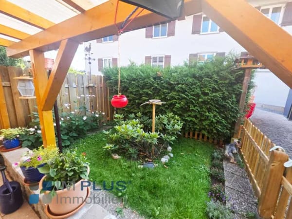 Immobilie in Blaichach - Große 2 Zimmer Garten-Wohnung mit EBK, überdachte Terrasse und 2 Stellplätzen ! - Bild 2