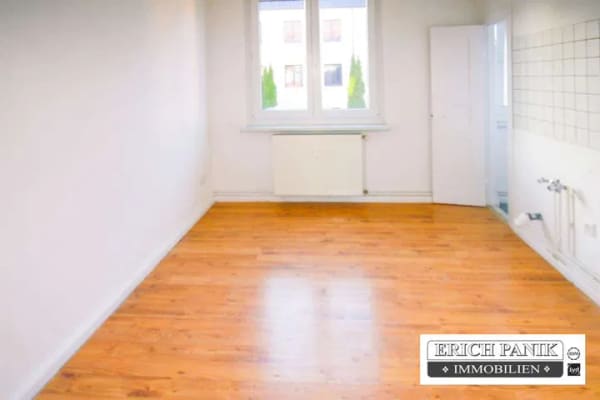 Immobilie in Ribnitz-Damgarten - Wohnung 1 – Erdgeschoss 
Großzügige 3-Zimmer-Wohnung mit Gartenanteil in Ribnitz-Damgarten - Bild 4