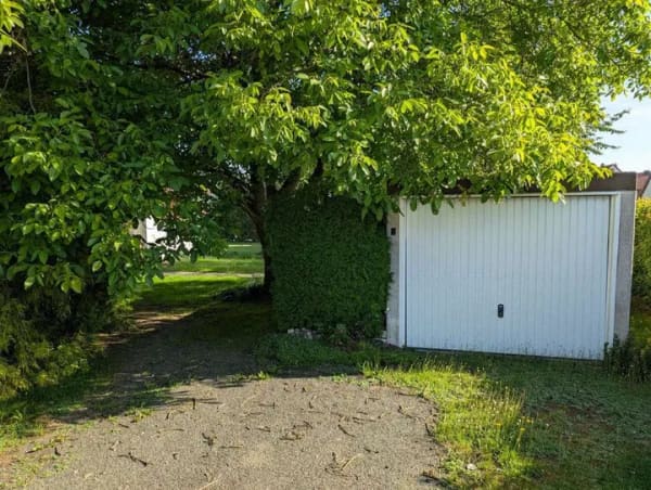 Immobilie in Rötz - Einfamilienhaus mit schön eingewachsenem Garten in Rötz - Bild 1