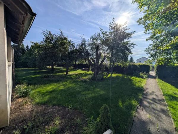 Immobilie in Rötz - Einfamilienhaus mit schön eingewachsenem Garten in Rötz - Bild 2