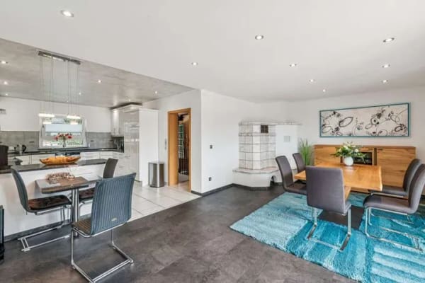 Immobilie in Waldems - Provisionsfrei – Haus mit hochwertiger Ausstattung (Klimaanlage, Sauna, PV-Anlage, Brunnen etc.) - Bild 4
