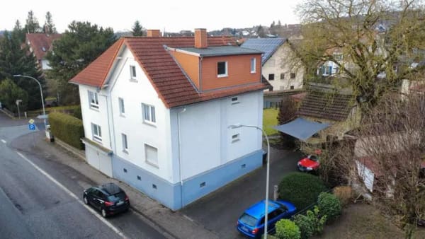 Immobilie in Lich - Vollvermietete Kapitalanlage mit Potenzial – Mehrfamilienhaus in zentraler Lage von Lich - Bild 1