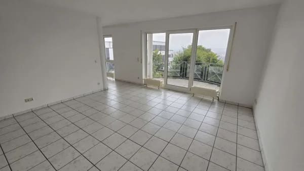Immobilie in Weitersburg - +++ Geräumige Eigentumswohnung mit Balkon und Fernblick +++ - Bild 0