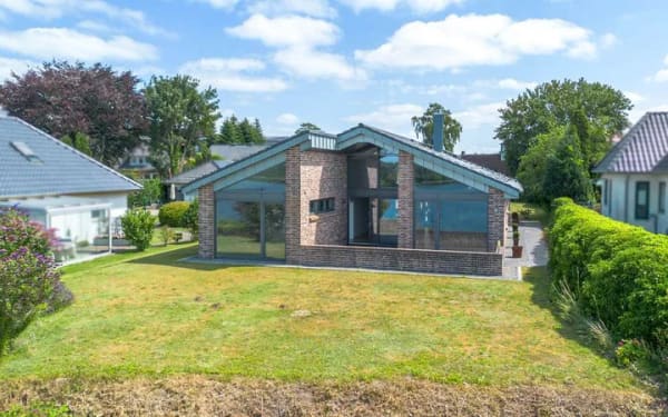 Immobilie in Schacht-Audorf - Energieeffezientes Wohnen in Bestlage – barrierearmer Bungalow direkt am Nord-Ostsee-Kanal - Bild 2
