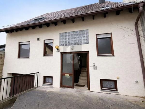 Immobilie in Neulingen - Haus in Neulingen (Bauschlott) - Bild 0