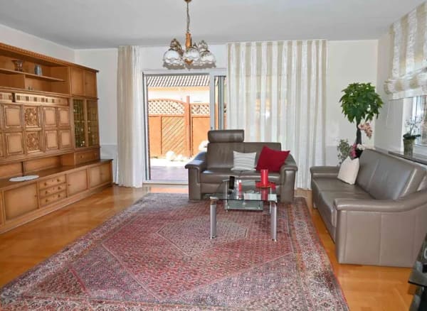 Immobilie in Bretzenheim - Großzügiges Familienhaus mit ausreichend Platz (Einliegerwohnung) - Bild 3