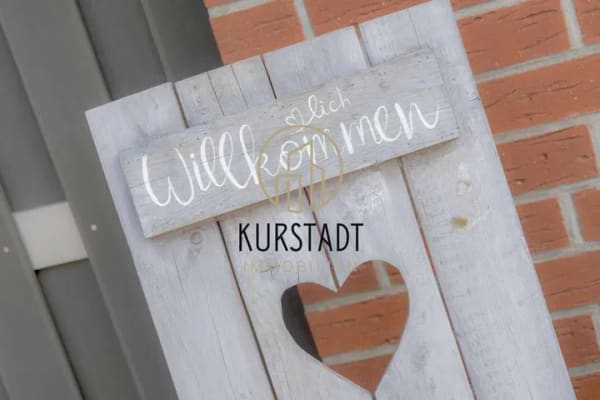 Immobilie in Himbergen - Wohnen mit Wohlfühlgarantie – gepflegtes Einfamilienhaus mit Kaltwintergarten, Sauna und Pool - Bild 1