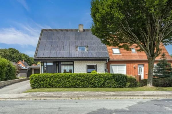 Immobilie in Twist - Sonne aufs Dach, Komfort ins Haus: modernisiertes Einfamilienhaus mit PV-Anlage in Twist-Rühlerfeld! - Bild 2
