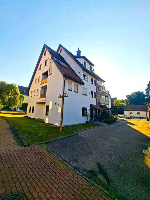 Immobilie in Leinzell - Schöne 2 1/2-Zimmer-Wohnung mit Balkon - Bild 1