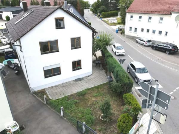 Immobilie in Bubesheim - Platz für Familie, Generationen oder Vermietung - Bild 2
