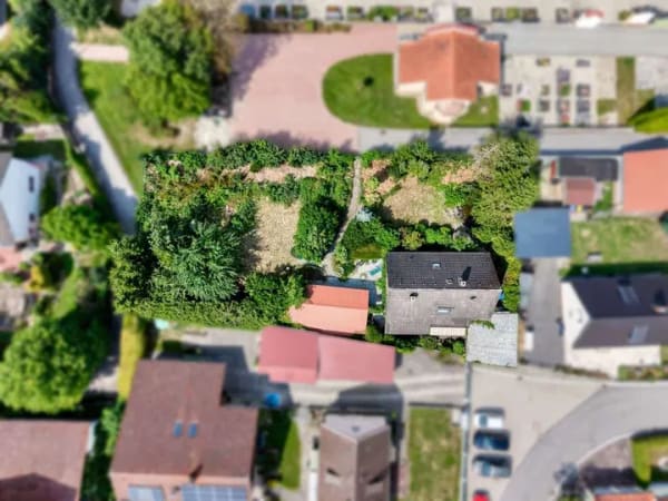 Immobilie in Eichendorf - *** Freistehendes Einfamilienhaus inkl. zweiter Bebauungsmöglichkeit *** - Bild 3