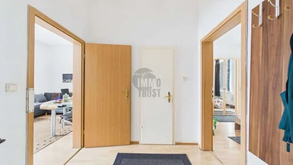 Immobilie in Peine - Zweifamilienhaus + Bungalow in Peine – 230 m² Wohnfläche, 609 m² Grundstück - Bild 1