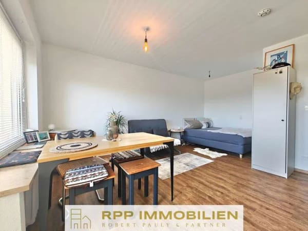 Immobilie in Oberschleißheim - Solides Investment oder zum Selbstbezug - Saniertes Apartment in guter Lage - Bild 1