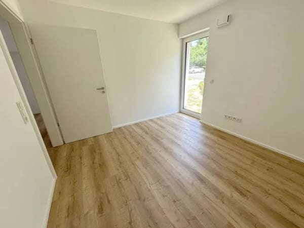 Immobilie in Bullay - Hochwertige 3-Zimmer-EG-Neubauwohnung mit großzügiger Terrasse und Stellplatz - Bild 4