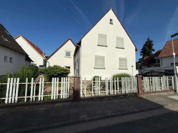 Immobilie in Offenbach an der Queich - Zwei Häuser auf einem Grundstück - viel Potenzial in ruhige Wohnlage - Bild 0