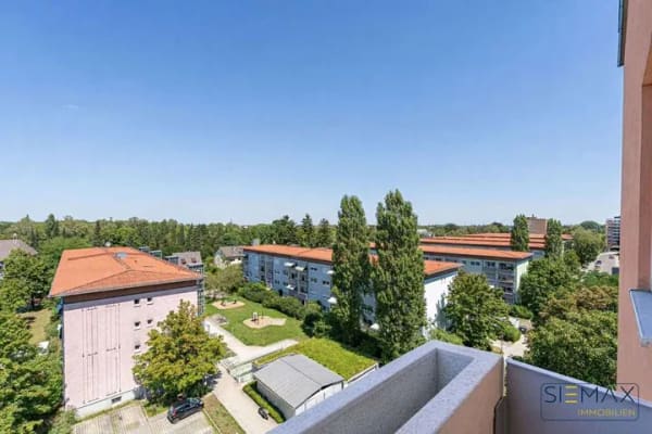 Immobilie in Unterföhring - *** FREI *** 
Ein Zuhause mit Charme, durchdachtem Grundriss und zwei Balkonen - Bild 0