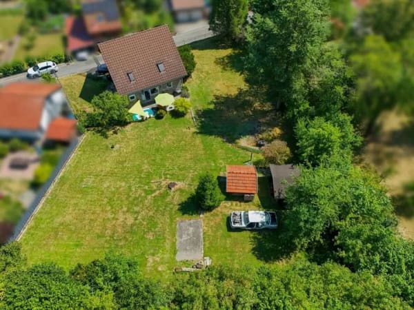 Immobilie in Brachttal - Ein Ort zum Durchatmen – Einfamilienhaus zum Ausbauen in traumhafter Naturlage in Schlierbach - Bild 0