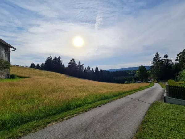 Immobilie in Neureichenau - Dreimal Wohnträume unter einem Dach - Wohnen wo andere Urlaub machen. - Bild 0