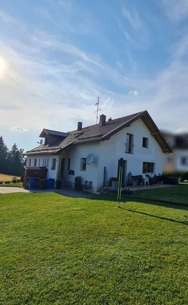 Immobilie in Neureichenau - Dreimal Wohnträume unter einem Dach - Wohnen wo andere Urlaub machen. - Bild 1