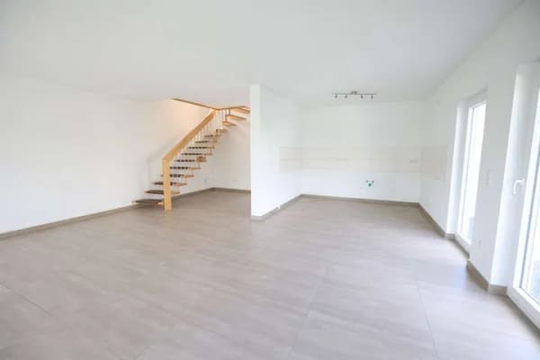 Immobilie in Rühen - Moderne Architektur trifft Wohnkomfort - Ihr neues Zuhause in Rühen - Bild 2