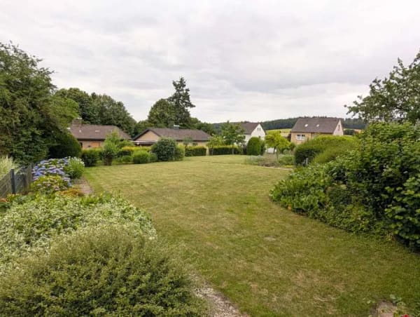 Immobilie in Kalletal - Zweifamilienhaus mit Aussicht und großem Garten - Bild 3