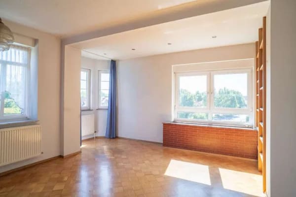 Immobilie in Neuenstadt am Kocher - Einzigartiges Stadthaus mit Eckturm – Wohnen mit Charakter und Stil - Bild 4