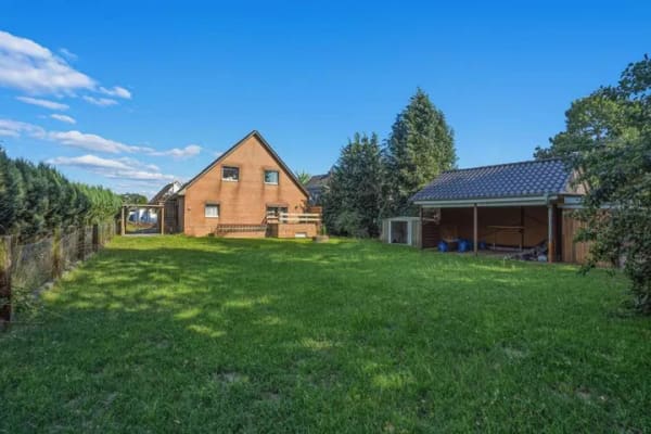 Immobilie in Hamberge - Großzügiges Einfamilienhaus mit tollem Garten in lebendiger Dorfgemeinschaft - Bild 2