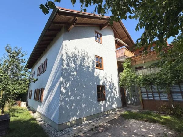 Immobilie in Wartenberg - "PLATZWUNDER UND MEHRGENERATIONENHAUS" - Bild 1