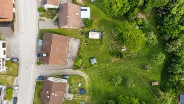 Immobilie in Tengen - Ein Haus. Zwei Wohnungen. Tausend Möglichkeiten. - Bild 2
