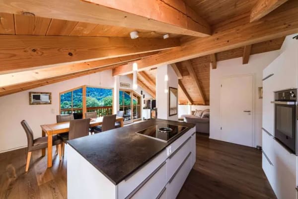 Immobilie in Bayrischzell - Modernes Chalet-Penthouse in ruhiger Panoramalage mit freiem Bergblick - Bild 3