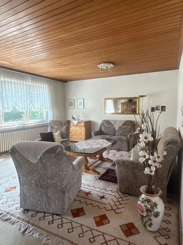 Immobilie in Bad Hersfeld - Familienidylle in der Stadt – Einfamilienhaus mit Garten und viel Platz - Bild 1