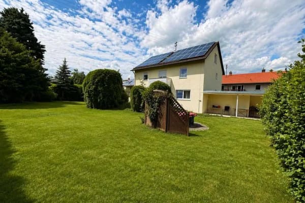 Immobilie in Ampfing - Provisionsfrei für den Käufer: Attraktives Ein-/Zweifamilienhaus in ruhiger Lage von Ampfing - Bild 0