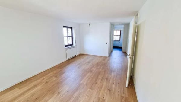 Immobilie in Korb - Renovierte 2-Zimmer-Wohnung in Korb mit Garagenstellplatz & Terrasse - Bild 4