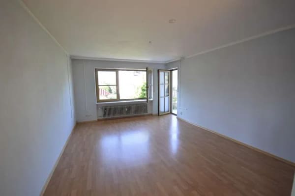 Immobilie in Sulzemoos - exklusives 2-Familienhaus in ruhiger Lage von Wiedenzhausen, perfekt als Mehrgenationenhaus geeignet - Bild 3
