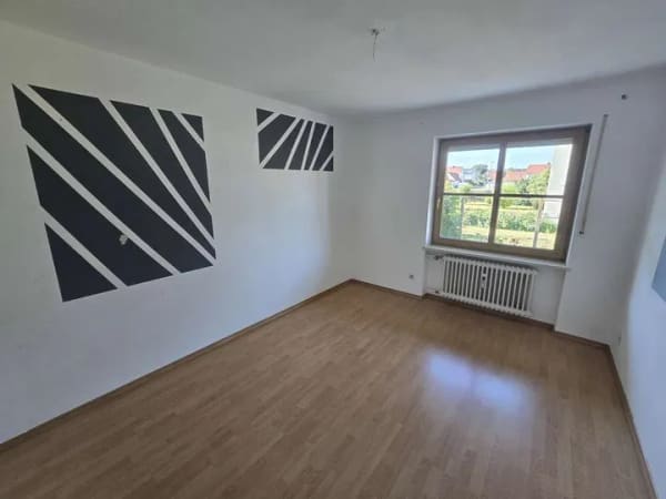 Immobilie in Sulzemoos - exklusives 2-Familienhaus in ruhiger Lage von Wiedenzhausen, perfekt als Mehrgenationenhaus geeignet - Bild 4