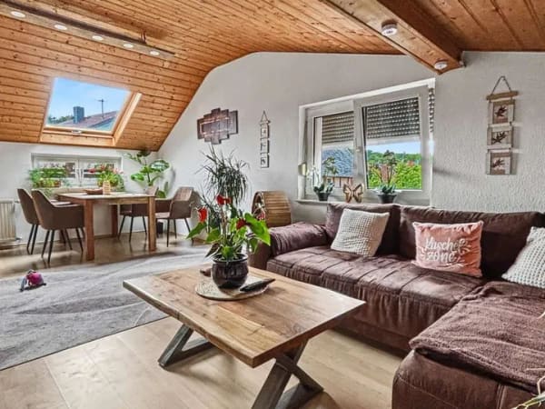 Immobilie in Mücke - Viel Platz für Generationen, Familie und individuelle Wohnideen – Mehrgenerationenhaus in Mücke - Bild 0