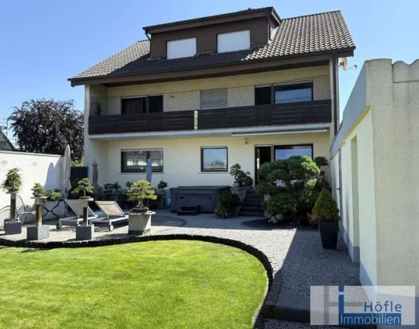 Immobilie in Einhausen - Einhausen, attraktives Zweifamilienhaus mit ausgebautem Dachgeschoss und wunderschöner Gartenoase - Bild 1