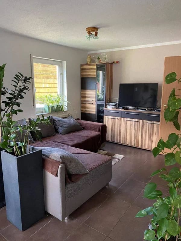 Immobilie in Tiefenbronn - Pforzheim-Würm *perfekt geschnittene 3-Zimmer-Wohnung mit Terrasse und Garage  - Bild 2